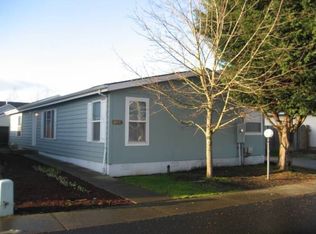 623 NE Mariners Loop #73, Portland, OR 97211