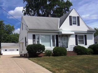 787 McKinley Ave, Bedford, OH 44146