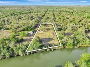 405 Camino Dr, Victoria, TX 77905