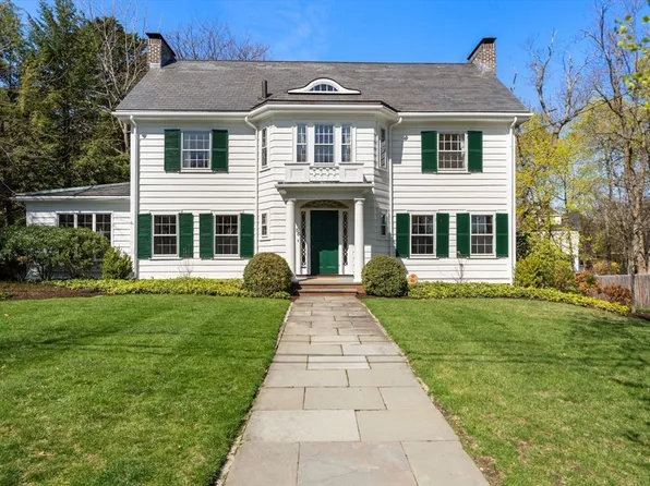 35 Orchard St, Belmont, MA 02478