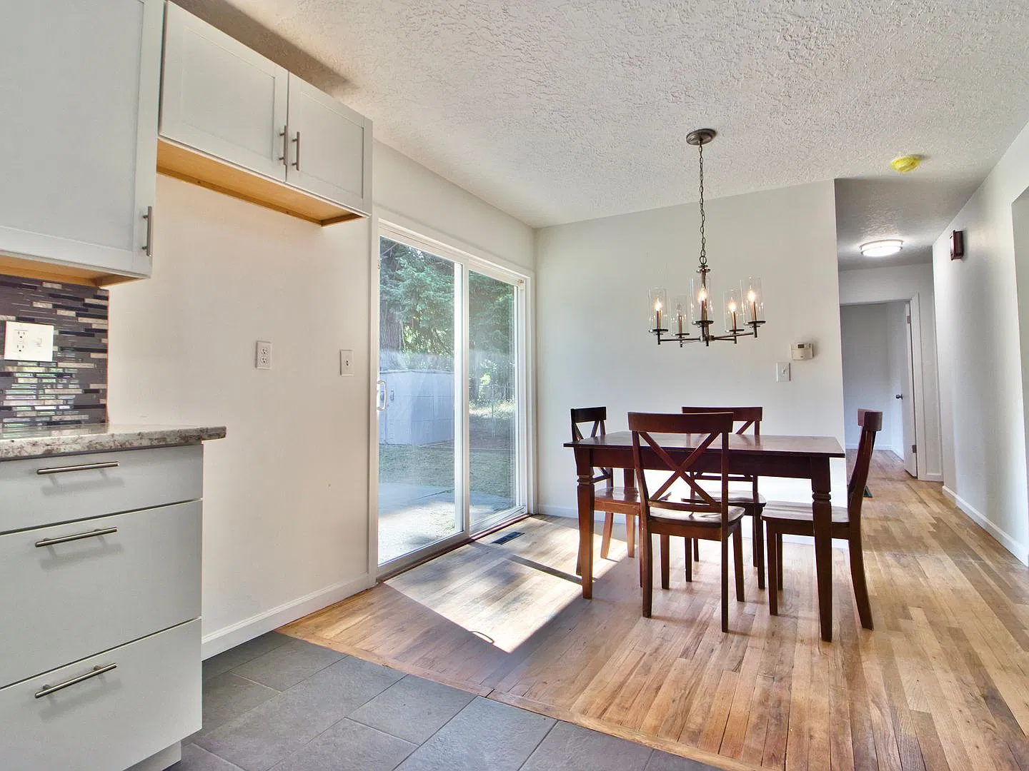 Large Renovated Home with Big Yard! — Photo 2