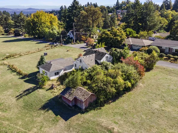 2119 SW Nevada Ct, Portland, OR 97219