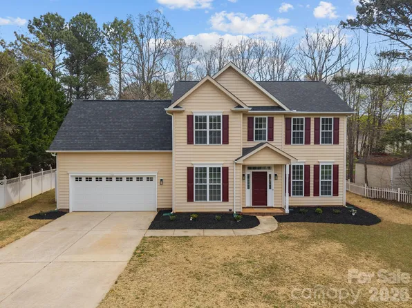 3804 Lincoln Ct, Indian Trail, NC 28079
