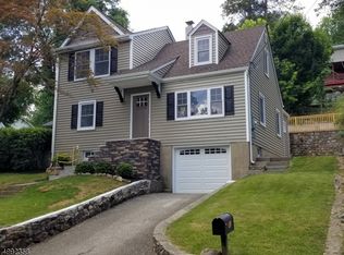 72 Cliffside Trl, Denville, NJ 07834