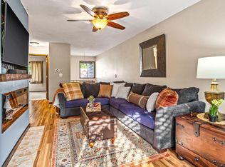 145 River Woods Ln, Burnsville, MN 55337
