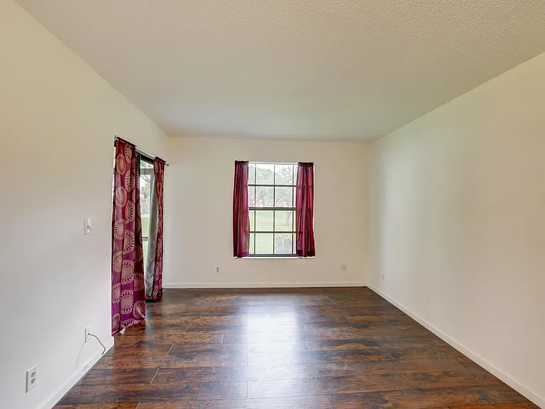 499 Hardwood Pl #H-29 — Photo 16