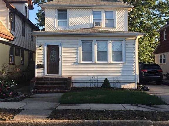 4th image of 97 Liberty Ave