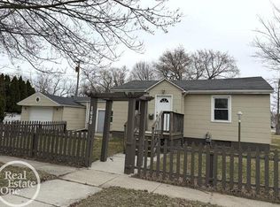 1620 14th St, Pt Huron, MI 48060