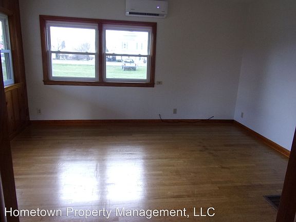 4th image of 2612 7th Ave