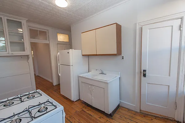 Rented by Voro NYC | media 22