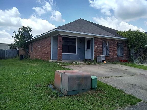 3rd image of 105 Brendalwood Ln