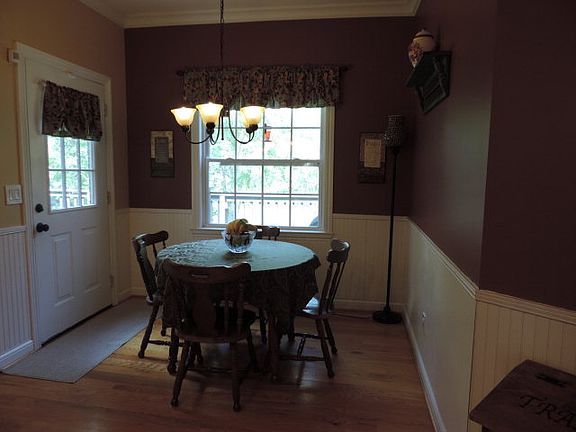 5th image of 5093 Red Oak Dr