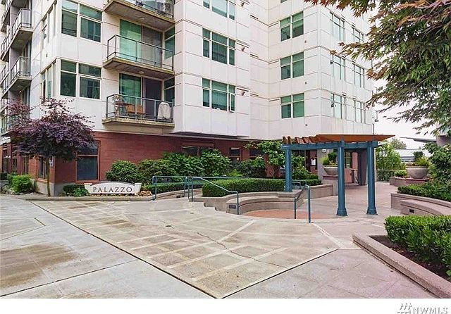 1st image of 1100 106th Ave NE APT 308