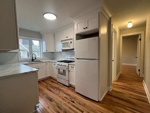2nd image of 30 Lake Ave