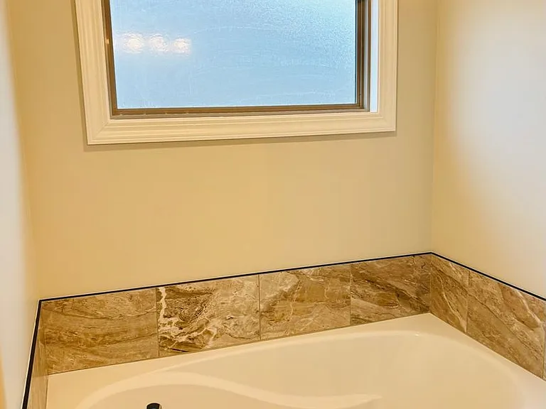114 Gatewick Dr — Photo 16