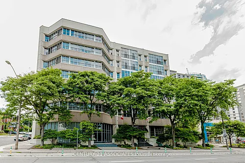 66 Bay St S #107 Photo 1