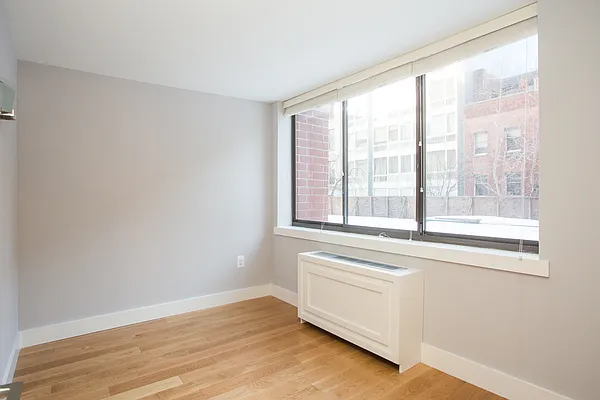 Rented by MNS | media 18