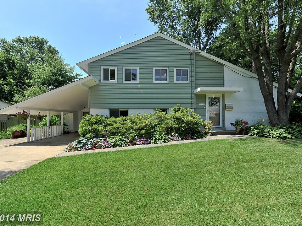 1st image of 917 Croton Dr