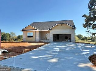 105 Goodness Ct, Commerce, GA 30530