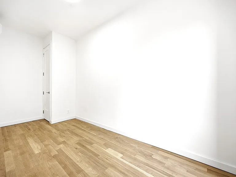 75 Bainbridge St #3B — Photo 11
