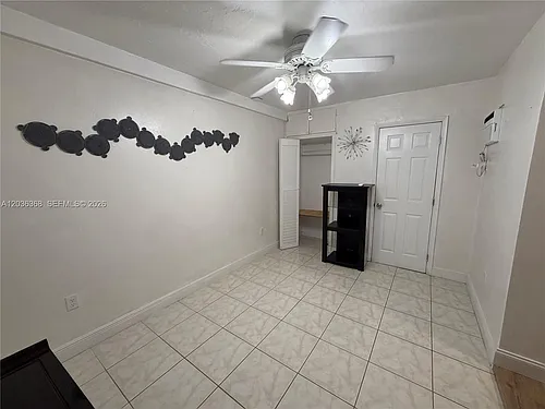 1061 NE 137th St #1 Photo 1