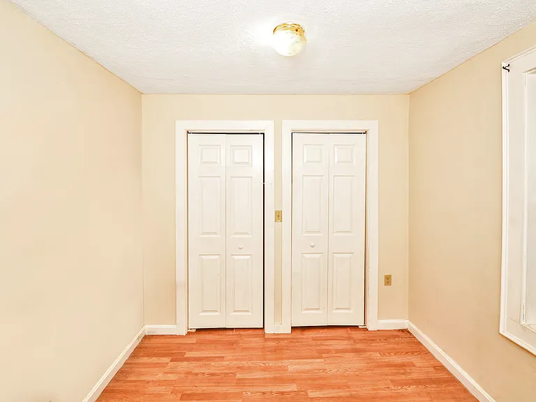 10 Milton St #2 — Photo 19