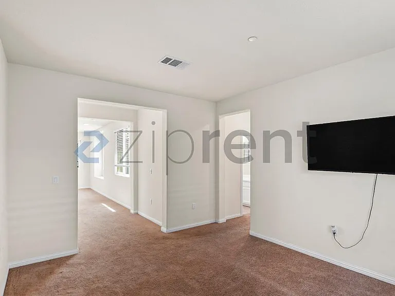 979 Princess Way — Photo 22