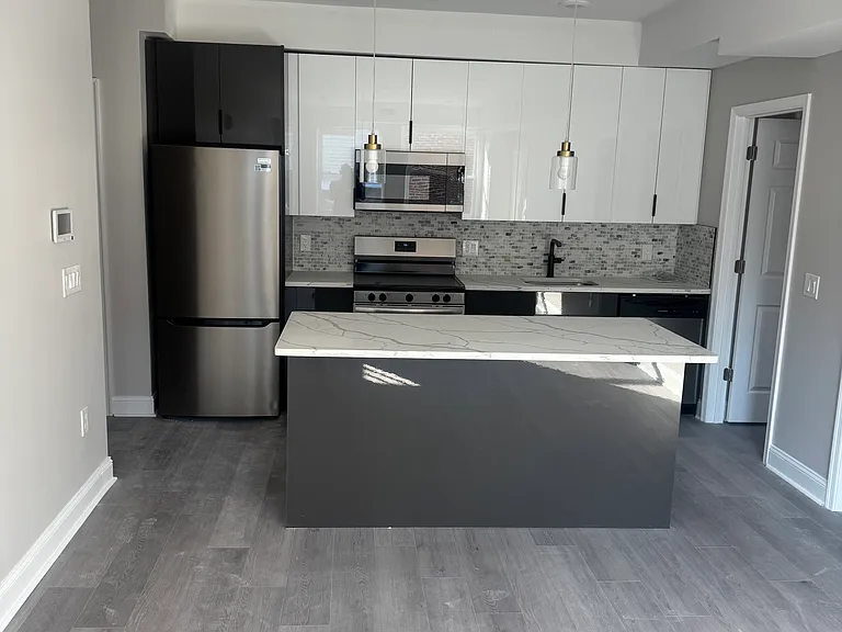 1822 Ridge Ave — Photo 19
