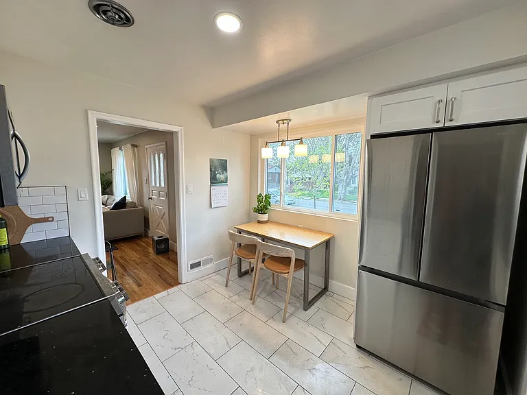 576 E 3635 S — Photo 14