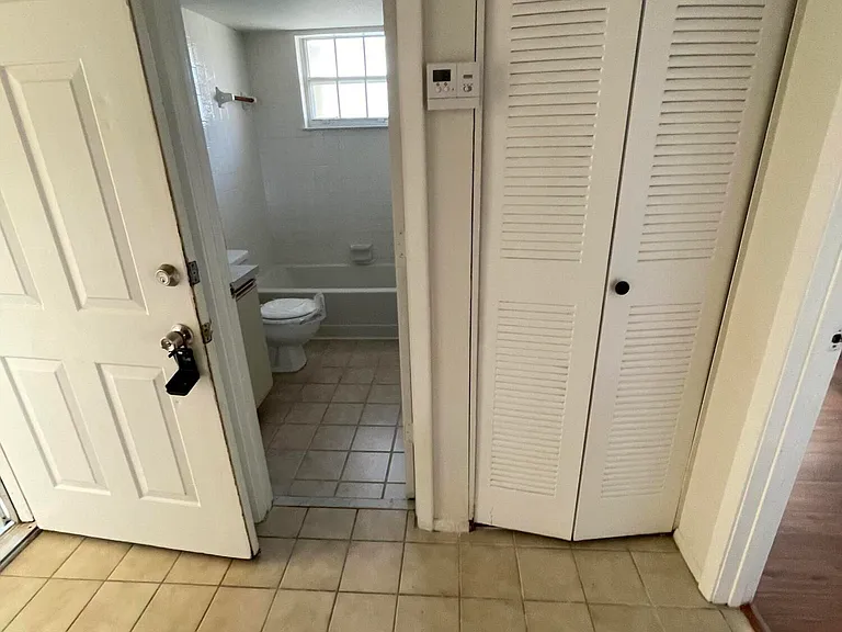 1550 SE Royal Green Cir #P203 — Photo 3