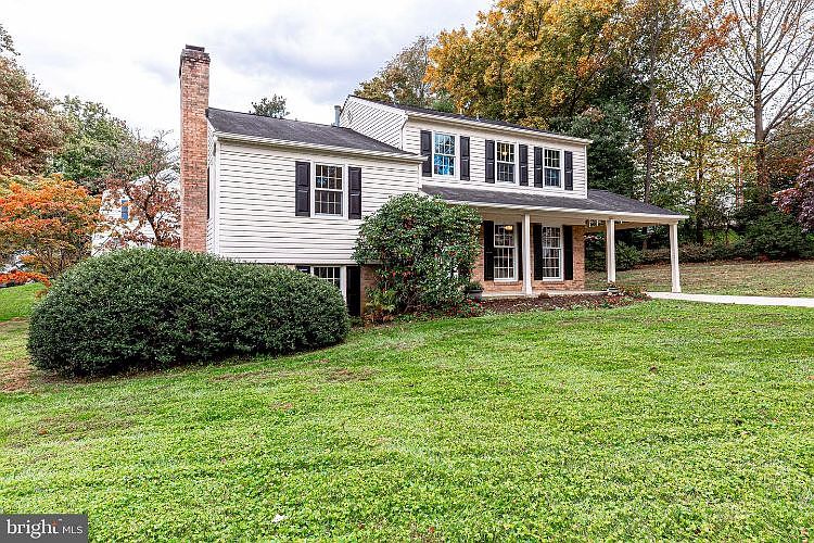 1st image of 4401 Jayson Ln