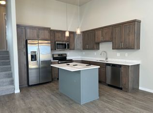 3602-3890 19th St S #3722, Moorhead, MN 56560