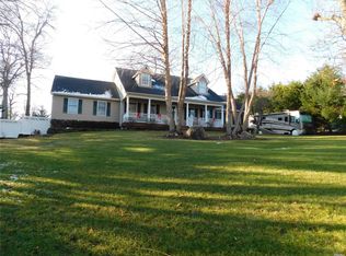 57 N Woods Dr, Wading River, NY 11792
