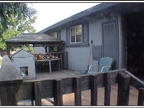 Back Deck/Gazebo