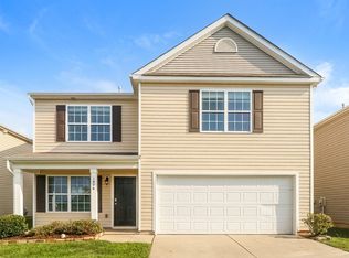 1906 Eastway Dr, Dallas, NC 28034