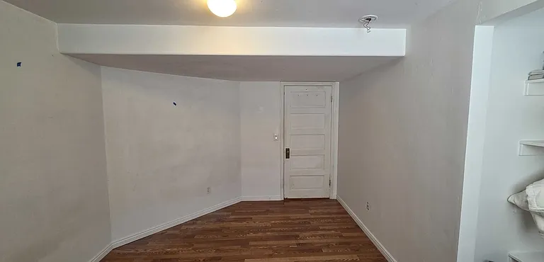 322 E 6th Ave — Photo 20