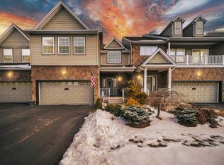 131 N River Dr, Beacon, NY 12508