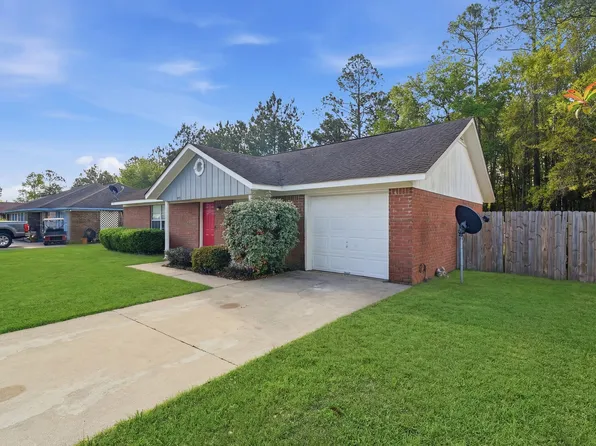 757 Jeanette Cir, Hinesville, GA 31313