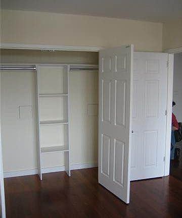 4th image of 21-24 Newtown Ave #6B