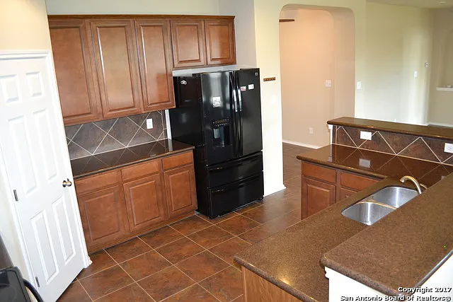 509 Sea Headrig Dr — Photo 3