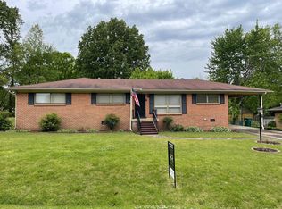 64 Coatsland Dr, Jackson, TN 38301