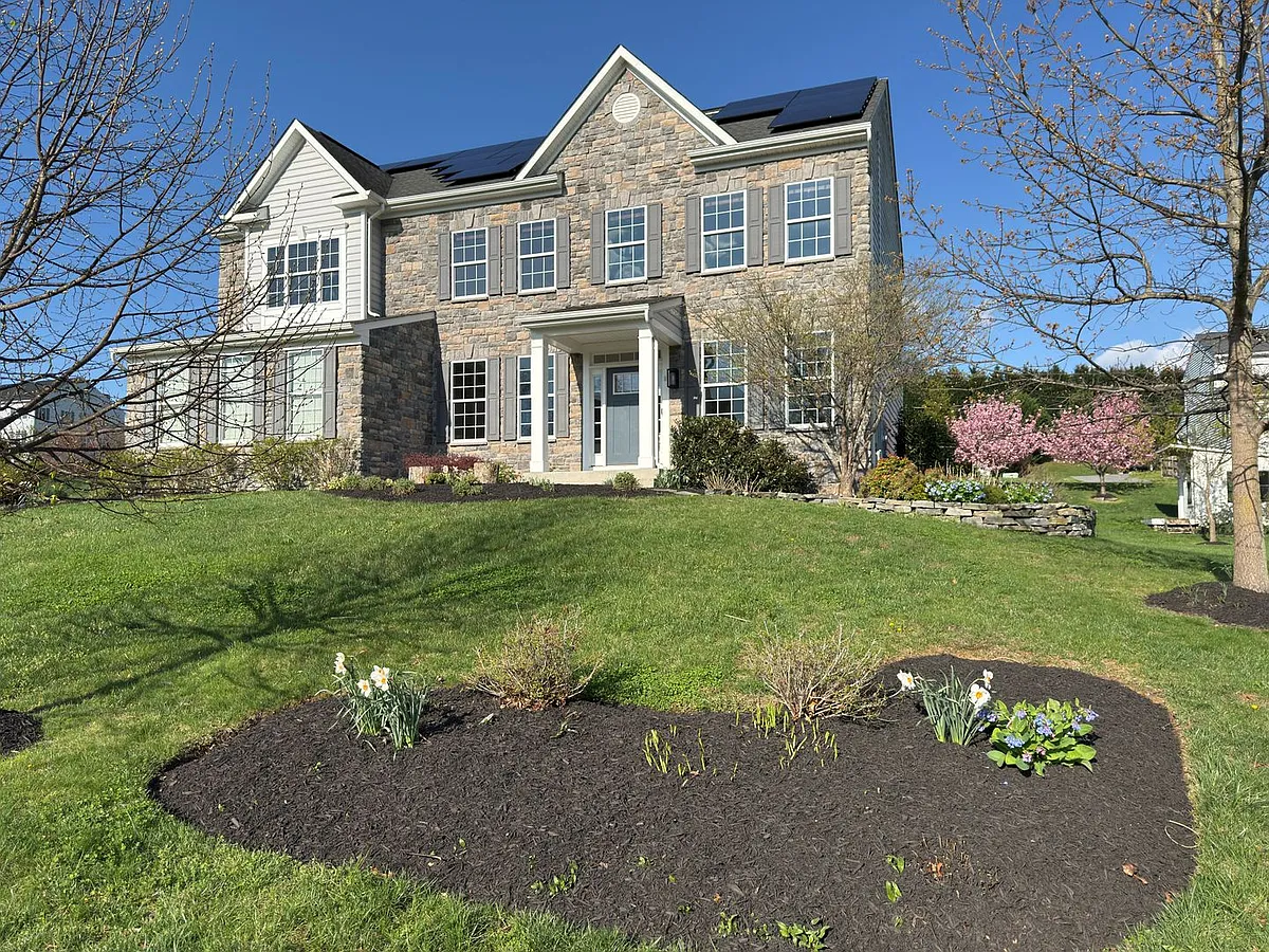 Building Photo - 8 Ramsdell Ct