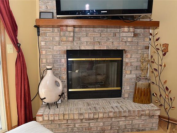 5th image of 4720 Falcon Grove Dr