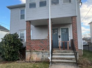 83-85 Cowles St, Hartford, CT 06114