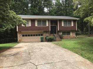 3588 River Hills Dr, Ellenwood, GA 30294