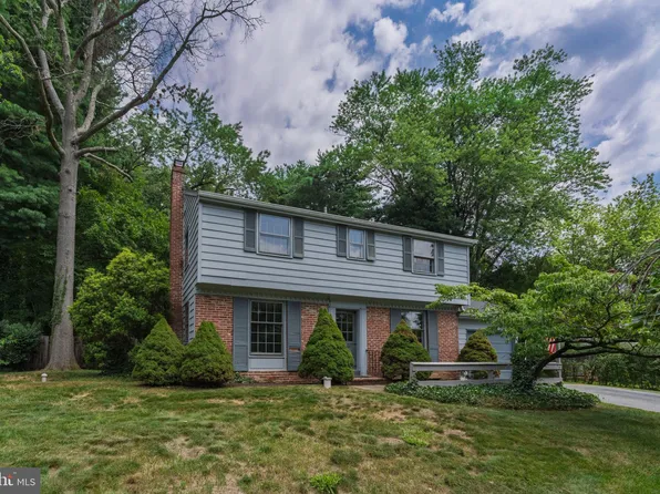 1133 Windsor Dr, West Chester, PA 19380