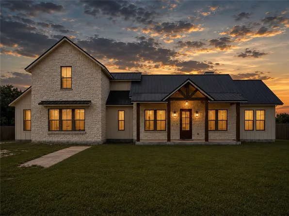 1056 Glenoak Dr, Corpus Christi, TX 78418
