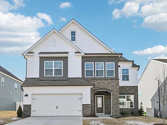 Exterior - Earthy and warm tones feel rooted in place.