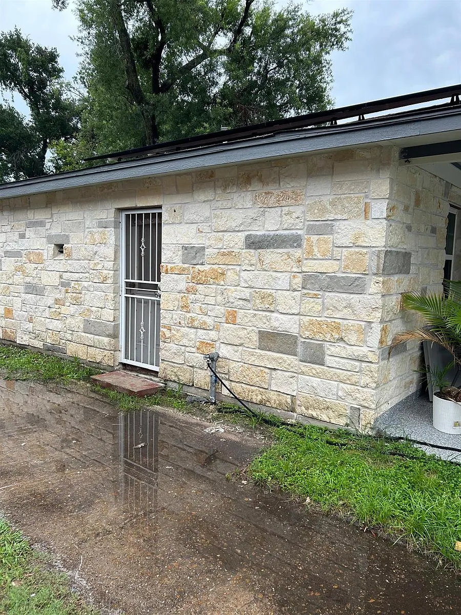 Building Photo - 3726 Herald St