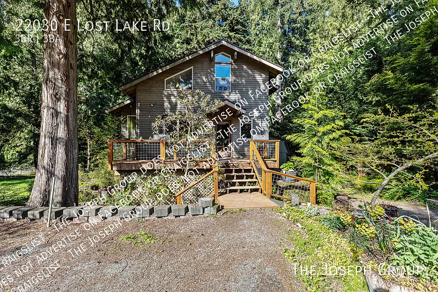 22030 E Lost Lake Rd photo 1
